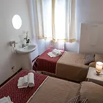 Backpackers House