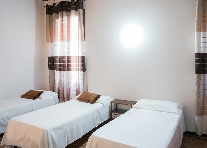 Backpackers House 招待所 2*