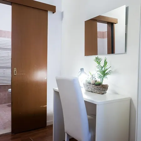 Backpackers House