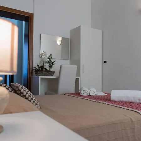 Гостевой дом Backpackers House