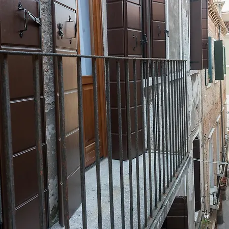 Backpackers House Гостевой дом