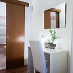 Backpackers House Affittacamere 2*