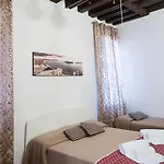 Backpackers House Affittacamere Venezia