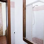 Backpackers House Affittacamere 2*