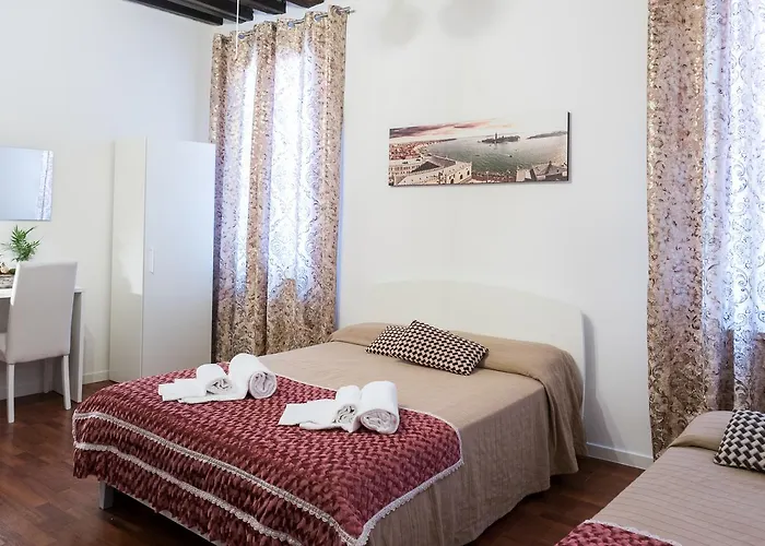ゲストハウス Backpackers House ヴェネツィア